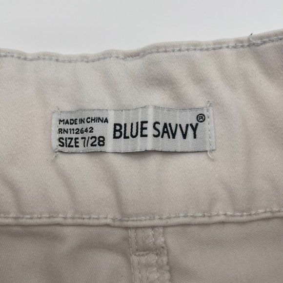 🥀 Women's / Junior White High Rise Shorts Size 7/28 - Picture 2 of 10